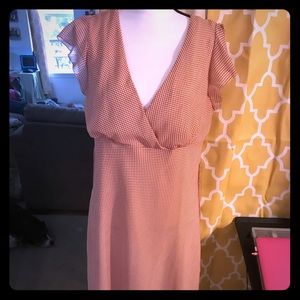 Beautiful 50’s style dress w/ red polkadots size 3X… runs small